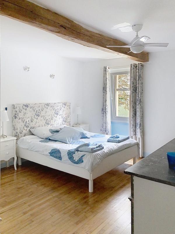 Maison ancienne - 396 m² - 10 pièces