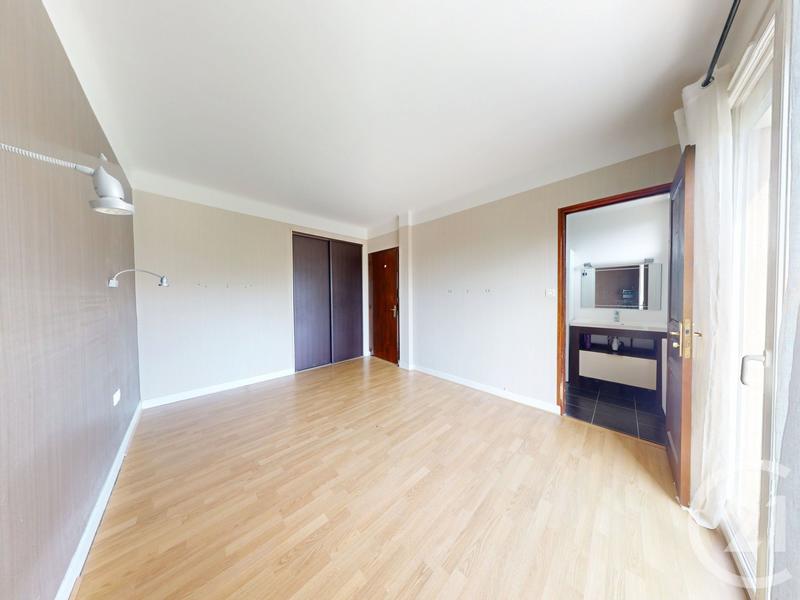 Maison - 152 m² - 5 pièces