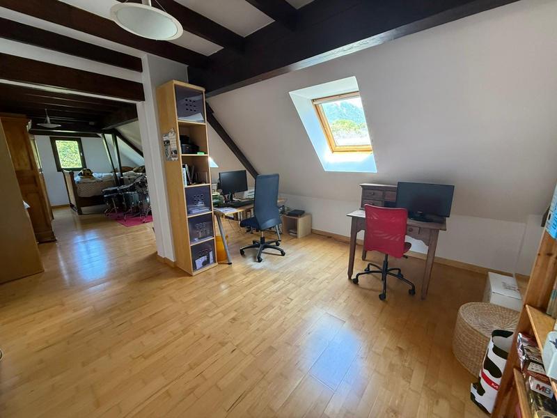 Maison - 170 m² - 7 pièces