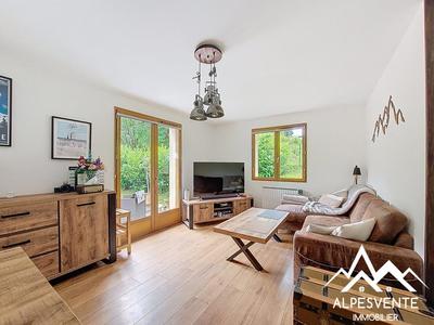 Maison - 87 m² - 4 pièces