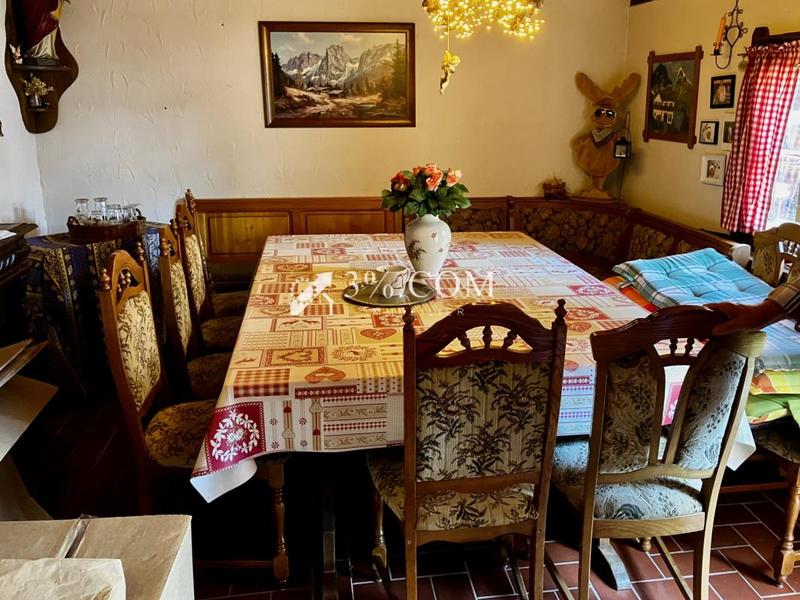 Maison - 142 m² - 7 pièces