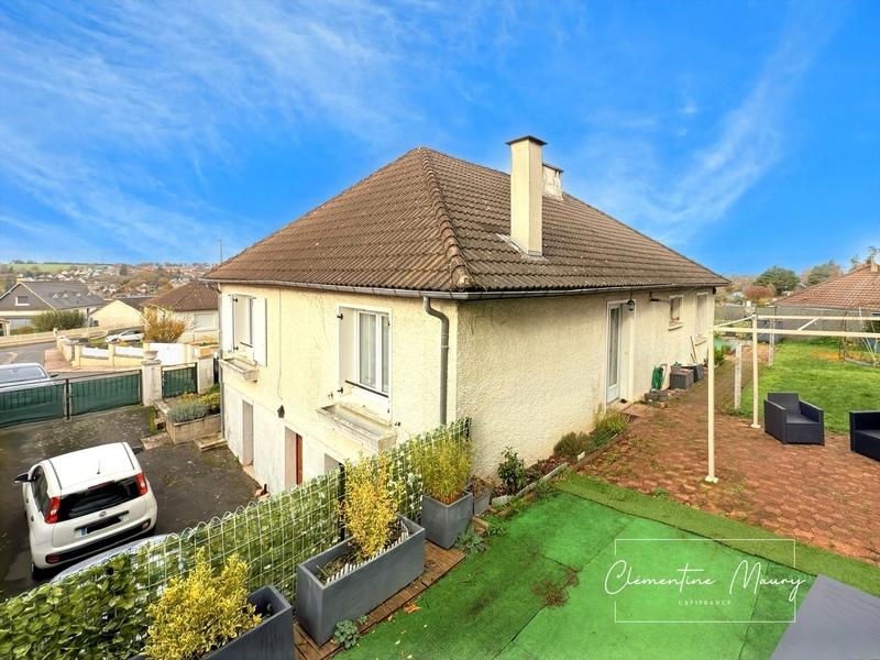 Maison - 179 m² - 4 pièces