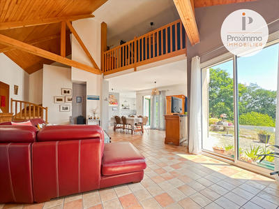 Maison - 134 m² - 6 pièces