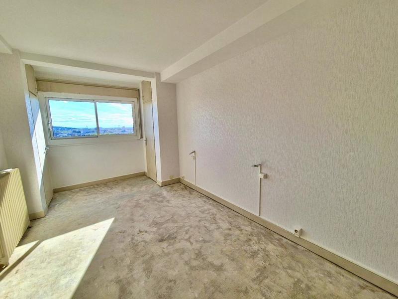 Appartement - 149 m² - 6 pièces