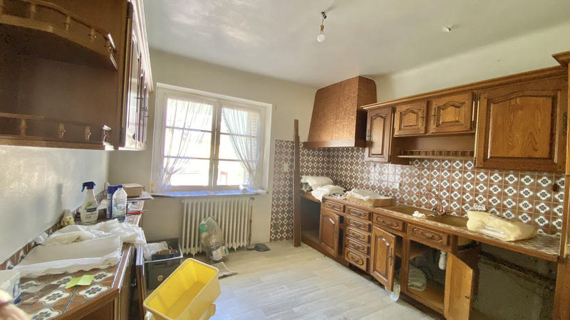 Maison - 208 m² - 11 pièces