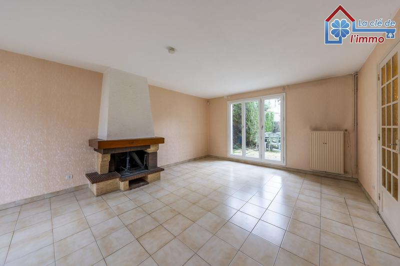 Maison - 95 m² - 4 pièces