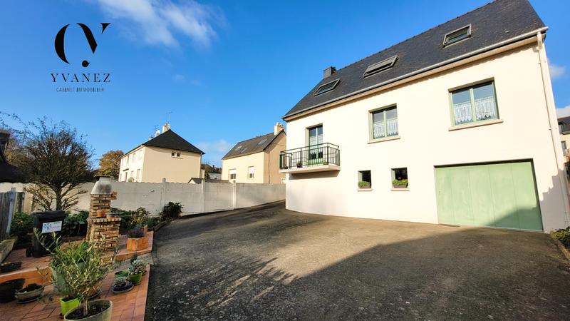 Maison - 123 m² - 7 pièces