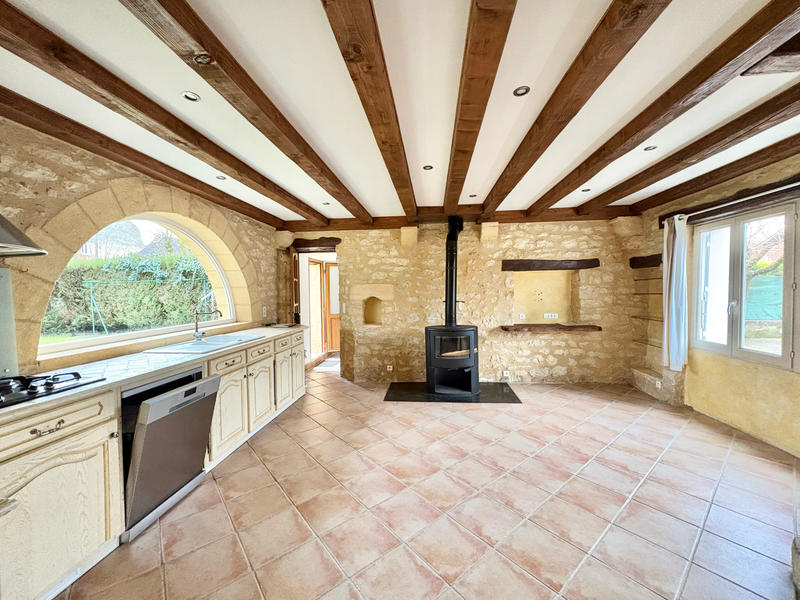 Maison - 94 m² - 4 pièces