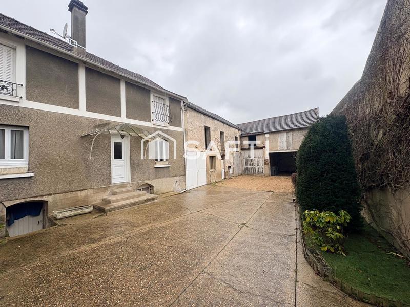 Maison - 100 m² - 5 pièces