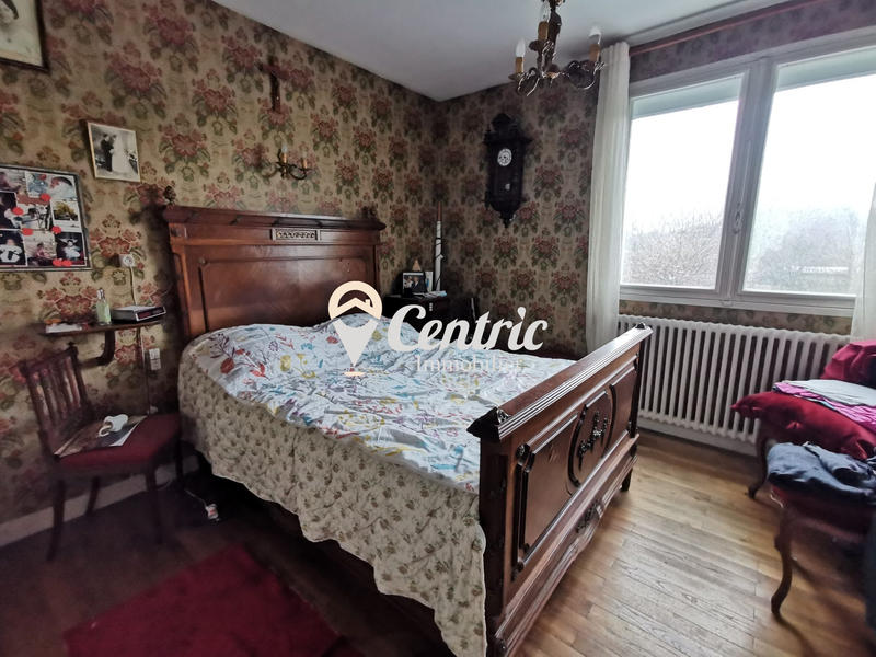 Maison - 79 m² - 6 pièces