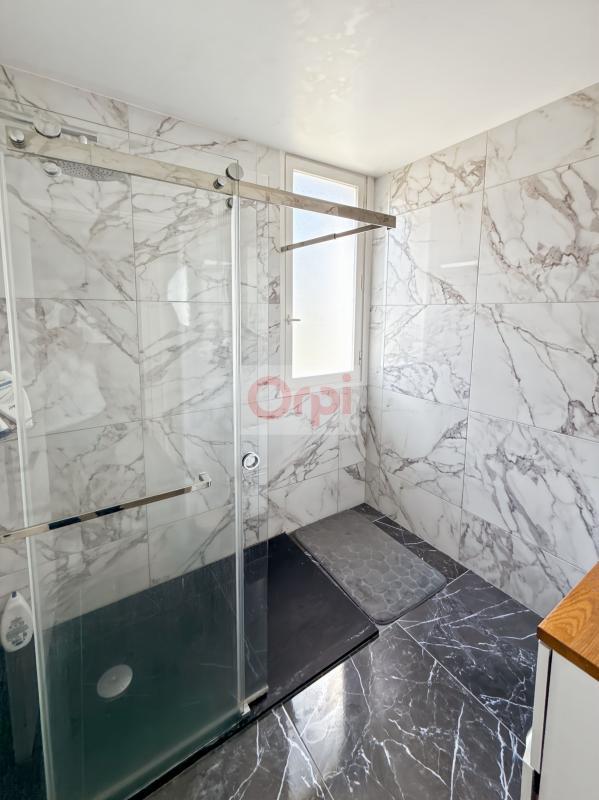 Appartement - 74 m² - 3 pièces