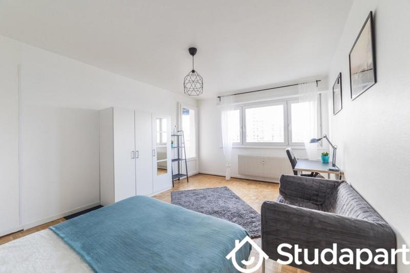 Chambre - 13 m² - 1 pièce