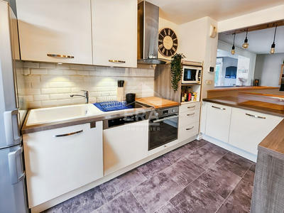 Maison - 140 m² - 7 pièces