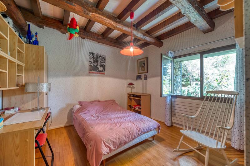 Maison - 195 m² - 6 pièces