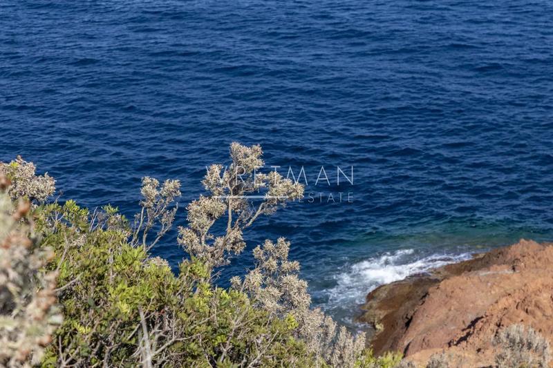 Villa - 212 m² - 6 pièces