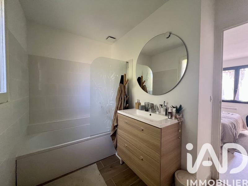 Maison - 162 m² - 9 pièces