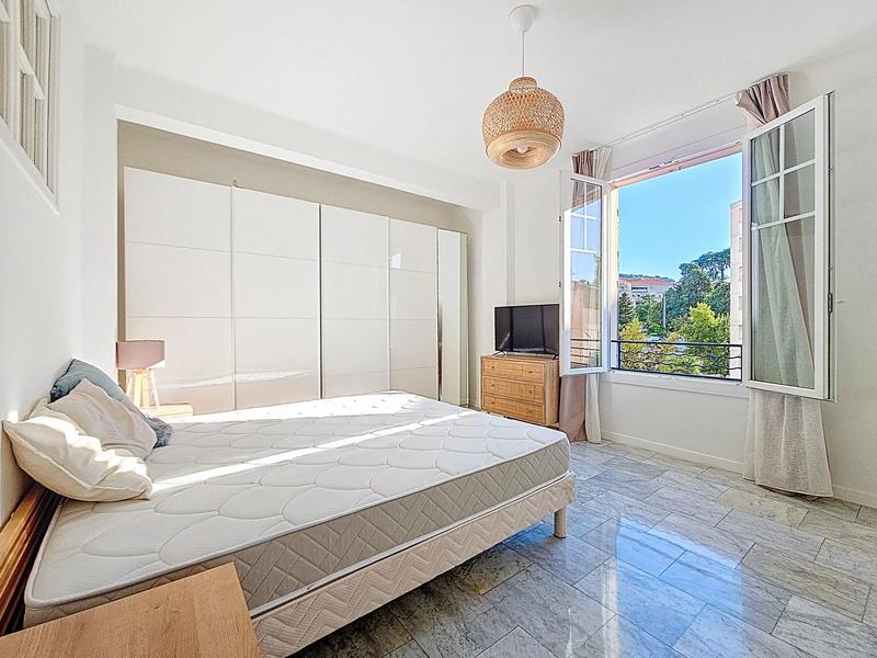 Appartement - 133 m² - 4 pièces