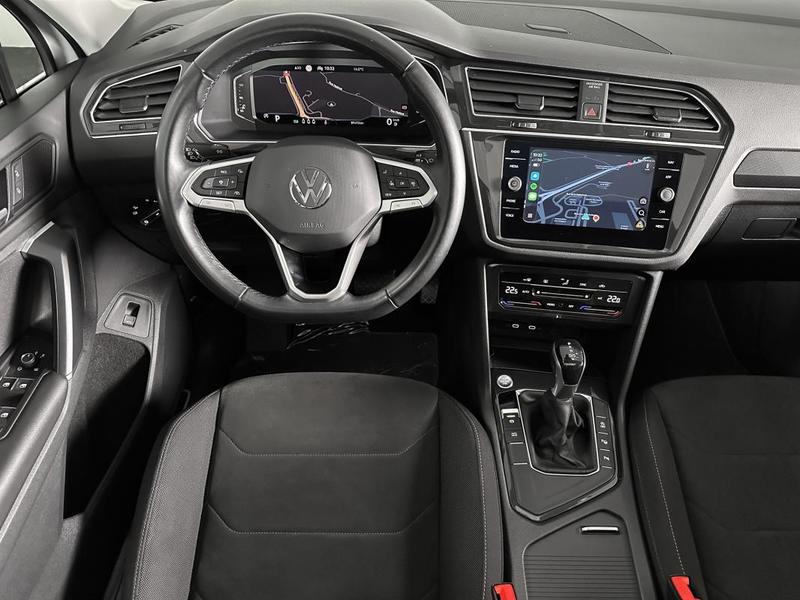 Volkswagen Tiguan 2.0 Tdi 150ch Dsg Elegance Ja18 Digital Cockpit Matrix Led Camera Carplay Attelage