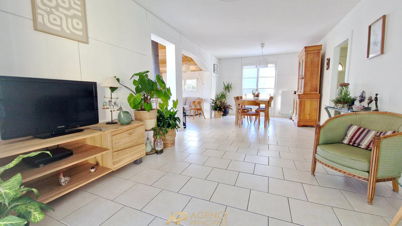 Maison - 150 m² - 6 pièces