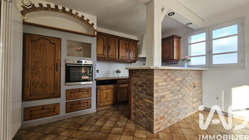 Maison - 167 m² - 7 pièces