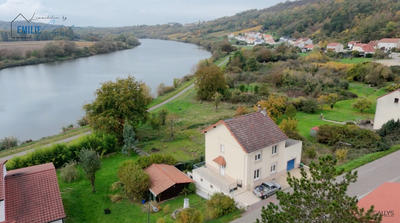 Maison - 146 m² - 7 pièces