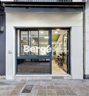 Local commercial - 77 m²