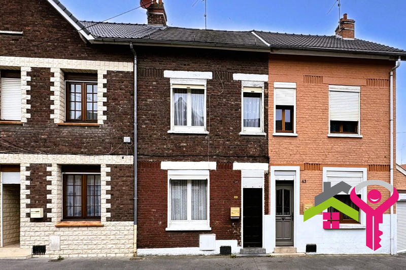 Maison - 76 m² - 4 pièces