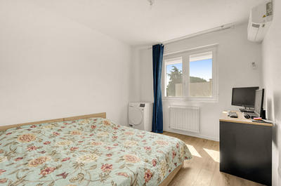 Maison - 182 m² - 7 pièces