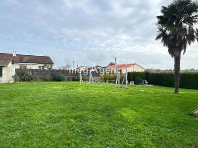 Maison - 110 m² - 6 pièces