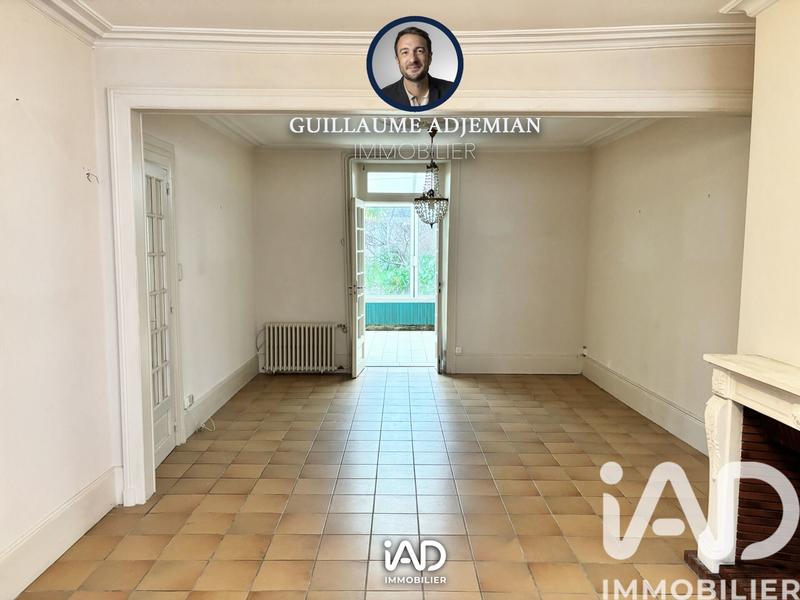 Maison de ville - 170 m² - 10 pièces