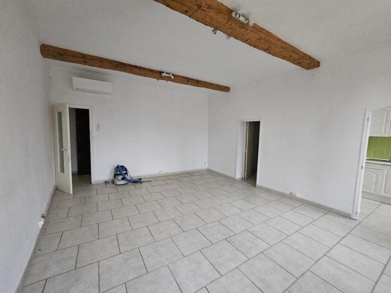 Appartement - 100 m² - 4 pièces