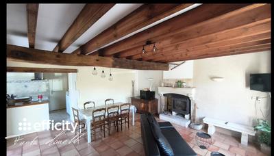 Maison - 80 m² - 5 pièces