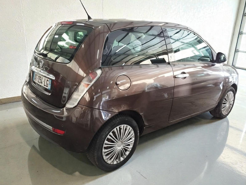 Lancia Ypsilon 1.2 60 y 3p