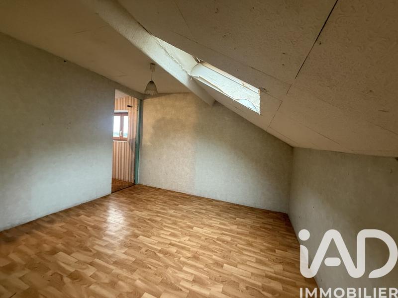 Maison - 95 m² - 6 pièces