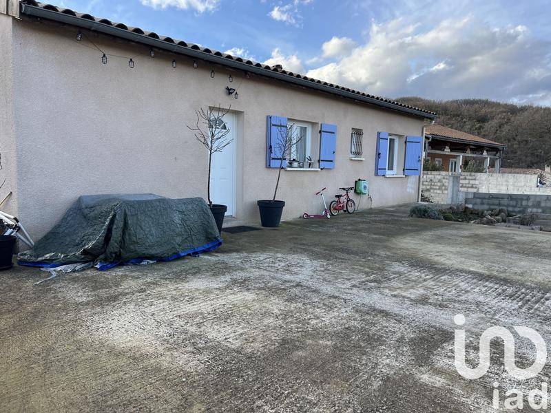 Maison - 95 m² - 5 pièces