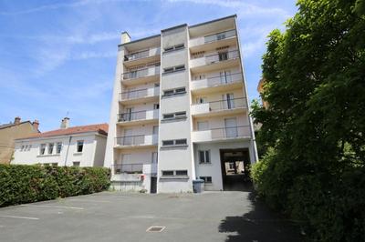 Appartement - 75 m² - 3 pièces