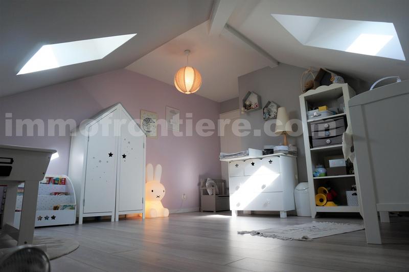 Appartement - 112 m² - 5 pièces