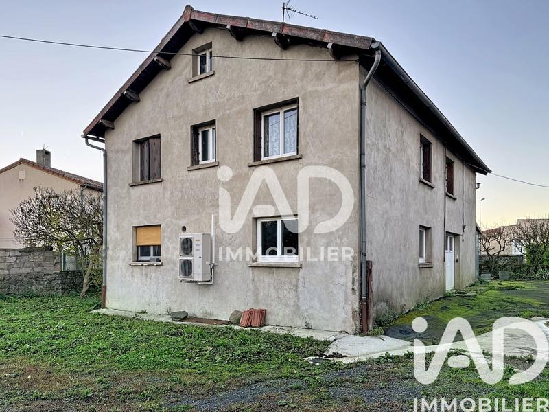 Maison - 104 m² - 5 pièces