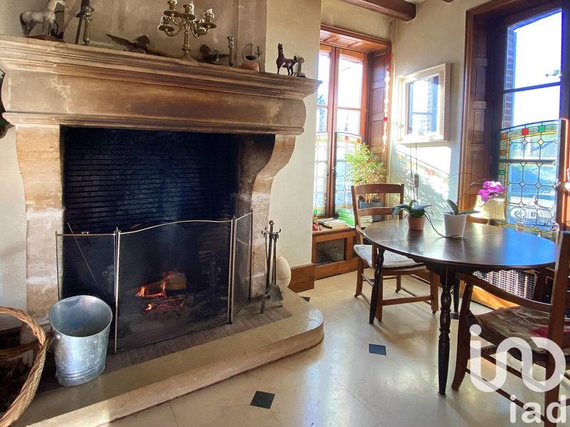 Maison de ville - 242 m² - 7 pièces