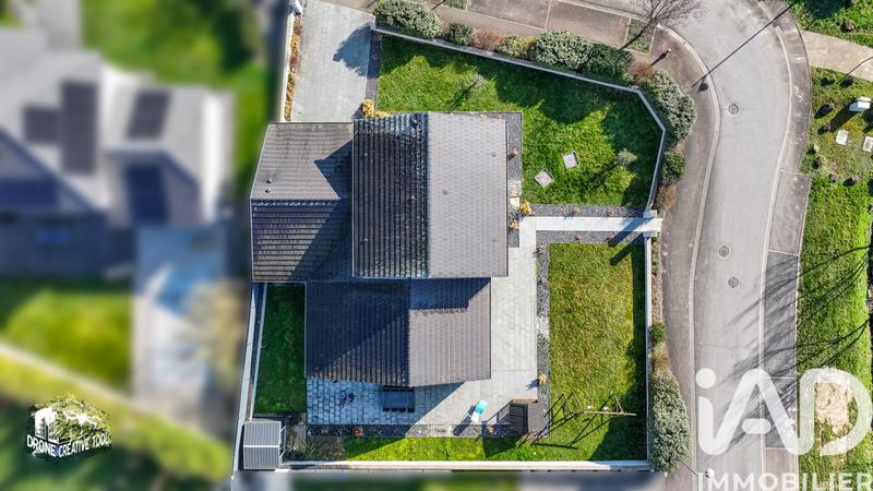 Maison - 230 m² - 6 pièces