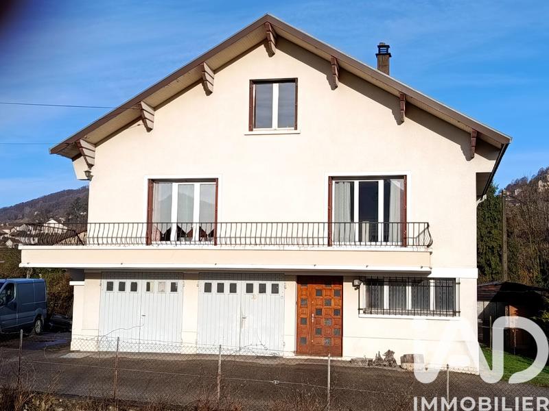 Maison - 146 m² - 7 pièces