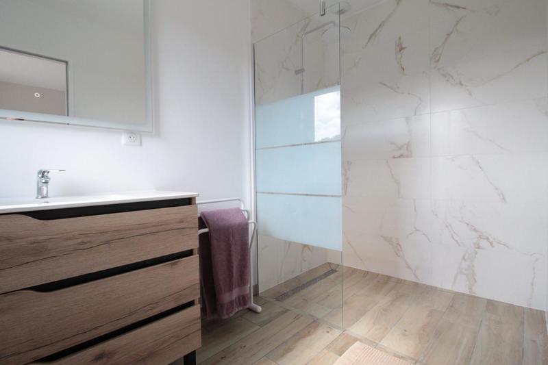 Maison contemporaine - 190 m² - 6 pièces