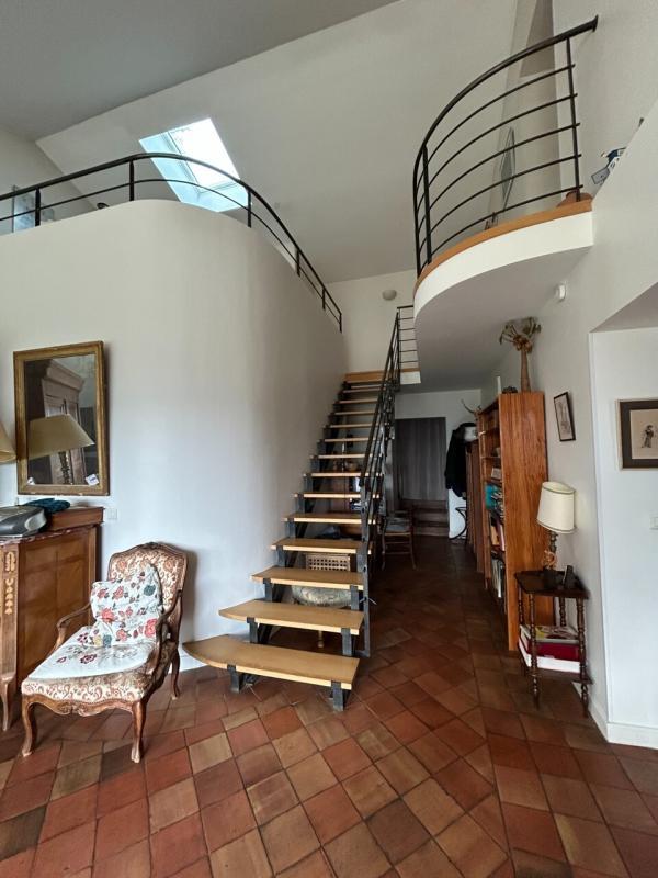 Maison en pierre - 203 m² - 6 pièces