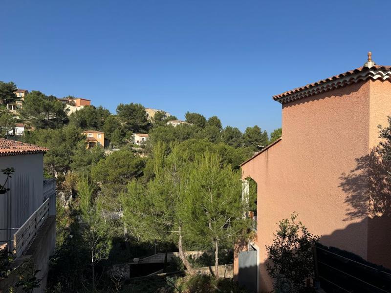 Villa - 176 m² - 6 pièces