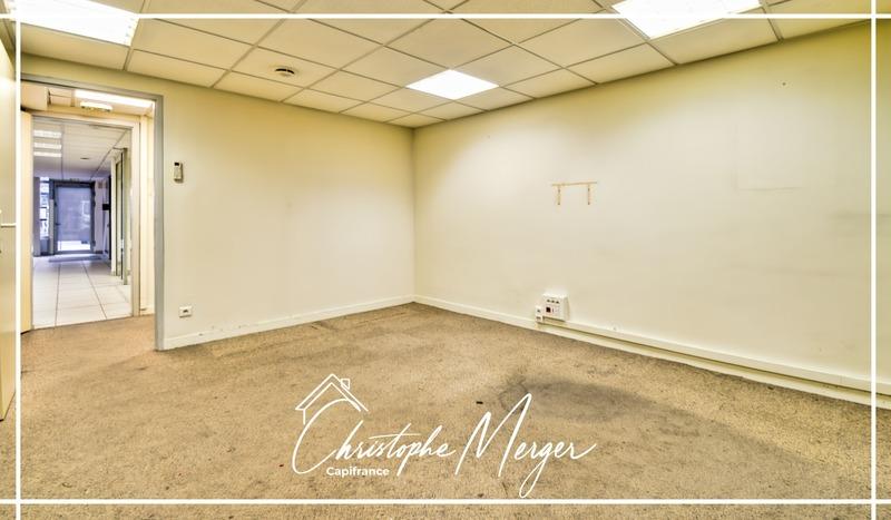 Local commercial - 95 m² - 3 pièces