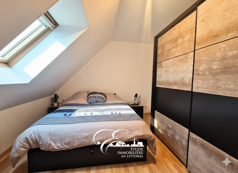 Maison - 92 m² - 6 pièces