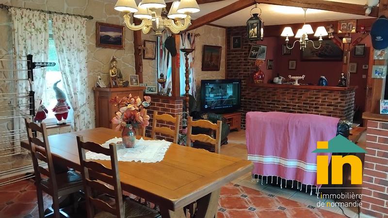 Maison de ville - 112 m² - 5 pièces