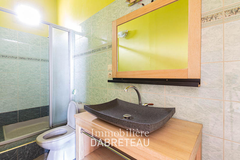 Maison - 181 m² - 5 pièces