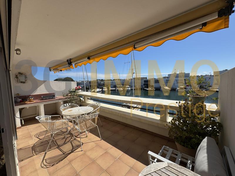 Appartement - 90 m² - 4 pièces