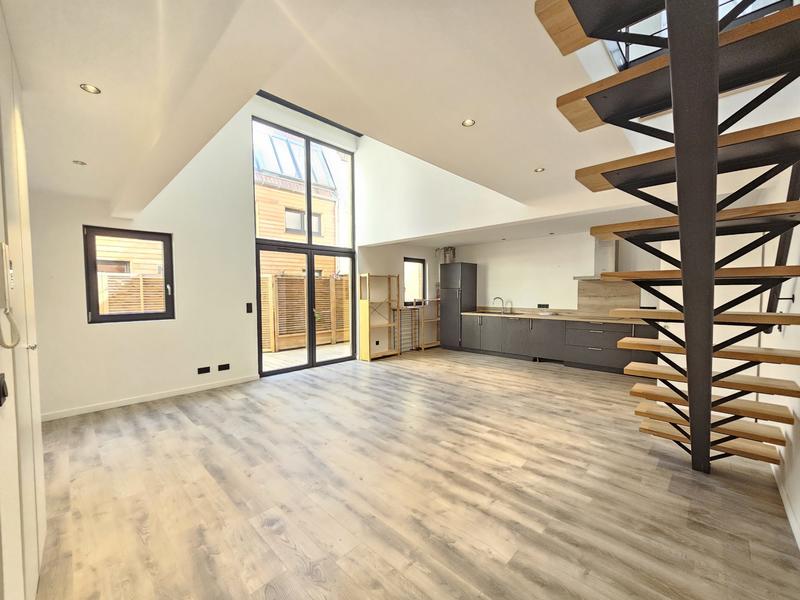 Appartement - 84 m² - 3 pièces